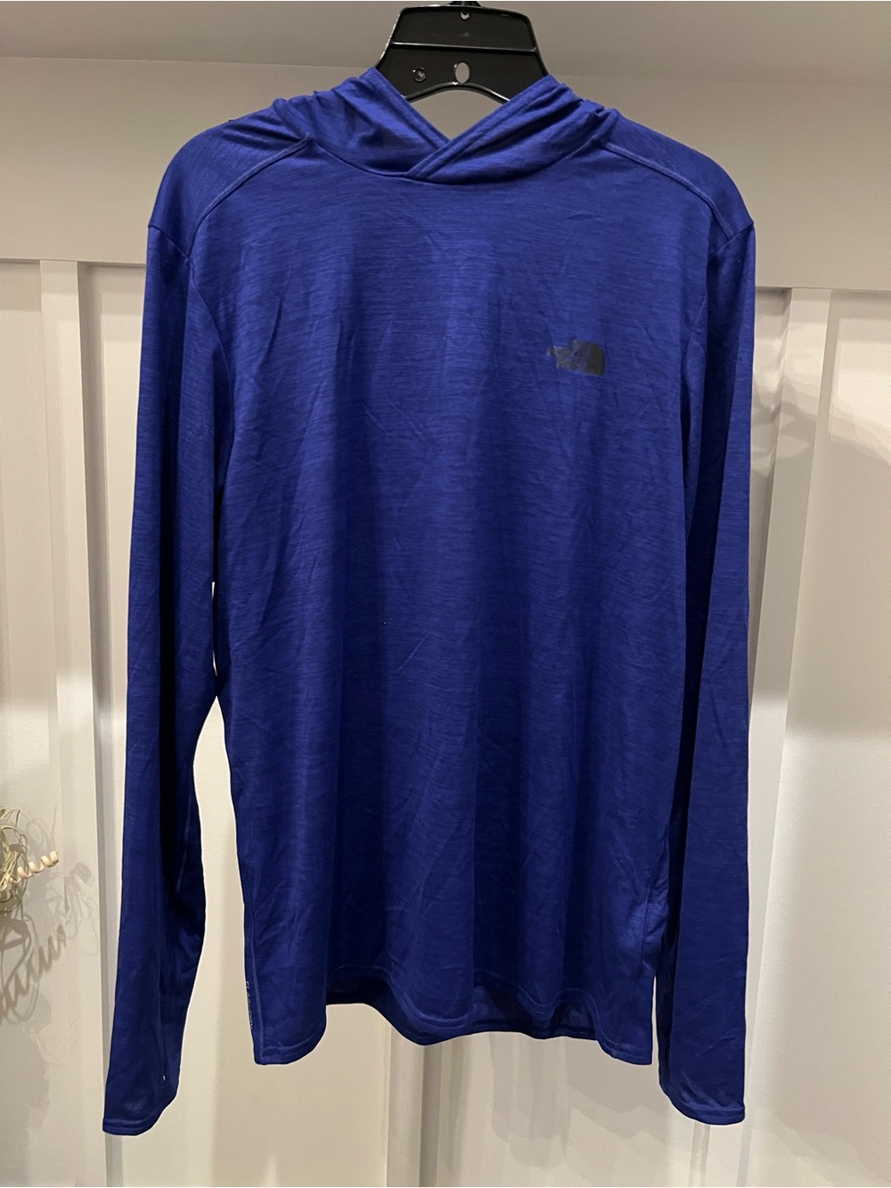 The North Face Men's Hooded Long-Sleeve Shirt - Royal Blue